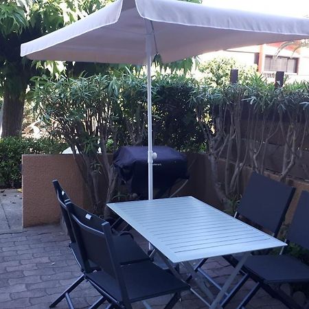 Studio Cabine Avec Jardinet A 30 M De La Plage, Au Calme. Gruissan Dış mekan fotoğraf